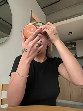 emma oxford online show from 03/03/26, 10:48