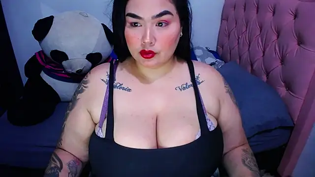 Snapshot of Fernanda_Big_Boobs chatting on 06/08/26, 06:08 Fernanda Big Boobs online show from 06/08/26, 06:08