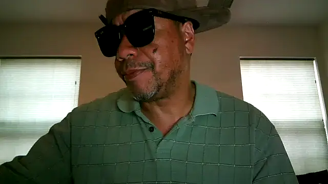 pimpdaddy4ever online show from 04/18/26, 07:07