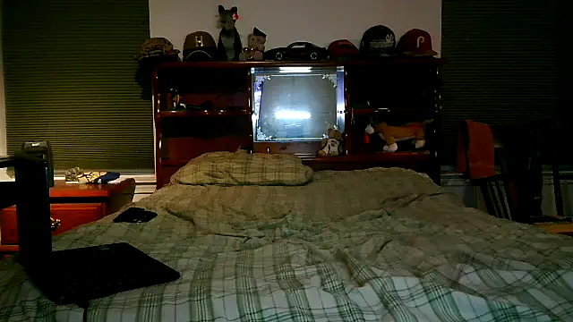 Snapshot of pimpdaddy4ever chatting on 05/10/26, 02:39 pimpdaddy4ever online show from 05/10/26, 02:39