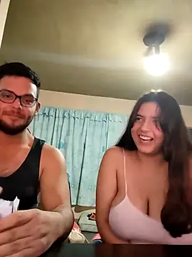 Snapshot of Carandrew chatting on 01/23/25, 04:09 Carandrew online show from 01/23/25, 04:09