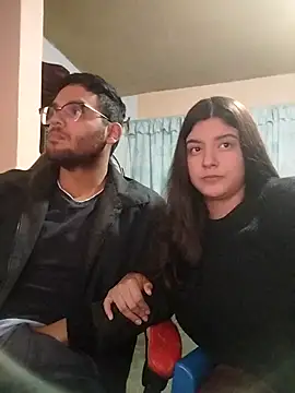 Snapshot of Carandrew chatting on 02/22/25, 04:18 Carandrew online show from 02/22/25, 04:18