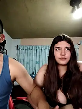 Snapshot of Carandrew chatting on 03/03/25, 04:14 Carandrew online show from 03/03/25, 04:14