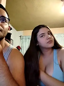 Snapshot of Carandrew chatting on 03/23/25, 04:49 Carandrew online show from 03/23/25, 04:49