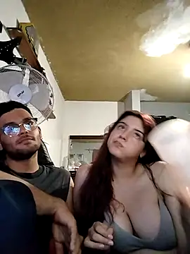 Snapshot of Carandrew chatting on 09/15/25, 04:56 Carandrew online show from 09/15/25, 04:56