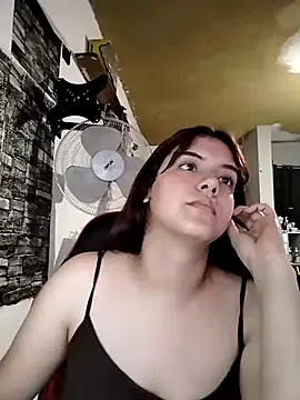 Snapshot of Carandrew chatting on 09/24/25, 03:48 Carandrew online show from 09/24/25, 03:48