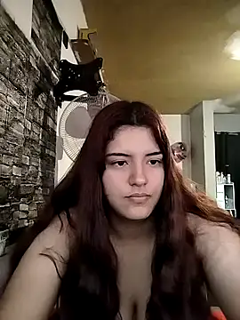 Snapshot of Carandrew chatting on 09/28/25, 02:33 Carandrew online show from 09/28/25, 02:33