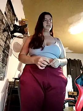 Snapshot of Carandrew chatting on 10/09/25, 03:54 Carandrew online show from 10/09/25, 03:54