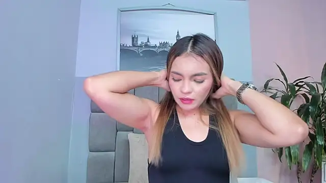 Snapshot of selene_tylor_ chatting on 05/21/26, 03:13 selene tylor online show from 05/21/26, 03:13