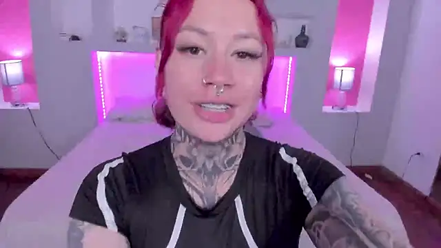 ViolettaBaker  online show from 01/31/25, 07:40