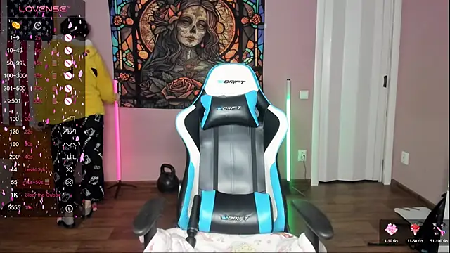 Project hisoka online show from 11/05/25, 03:50