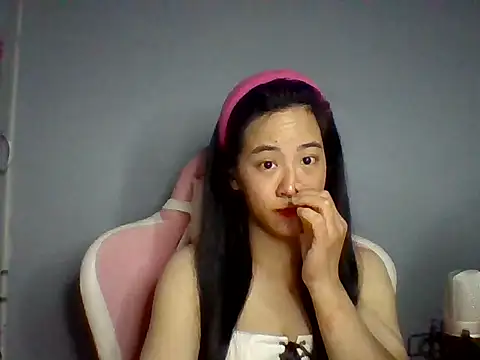 Nana-68 online show from 12/17/25, 06:52