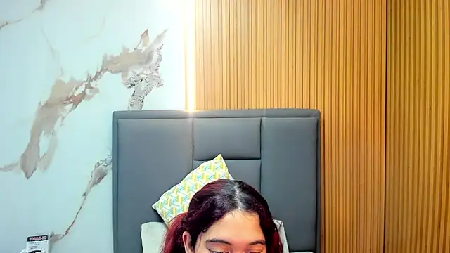 MADISON ROWAN1 online show from 02/03/26, 06:51