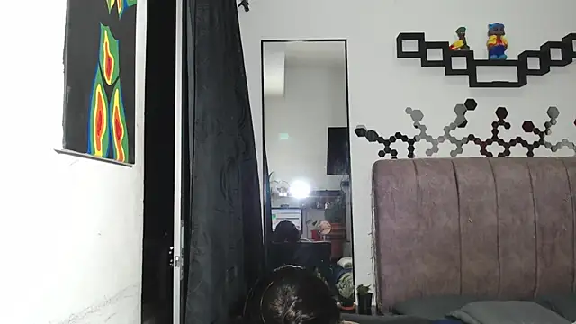Snapshot of Liza_Thurner chatting on 12/07/24, 03:58 Liza Thurner online show from 12/07/24, 03:58