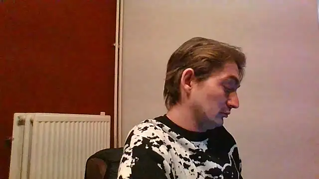 Wesleymodel online show from 01/17/26, 08:45