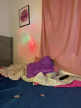 Ari Martin online show from 03/18/25, 06:57