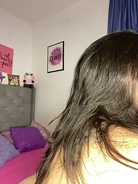 Ari Martin online show from 04/11/26, 04:39