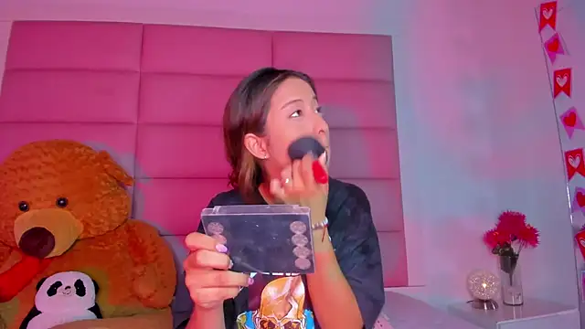 little-Emma online show from 02/20/25, 03:12