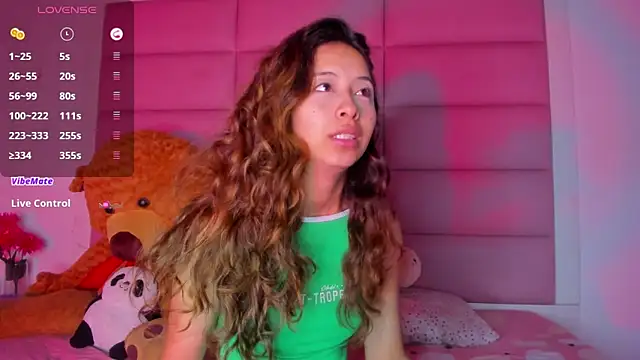 little-Emma online show from 03/05/25, 03:18