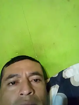 Snapshot of BafflingWhatsis chatting on 12/03/25, 12:51 BafflingWhatsis online show from 12/03/25, 12:51