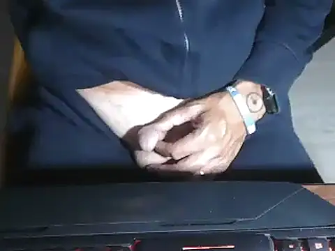 Adri gard online show from 09/29/25, 08:24