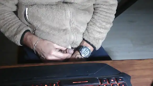 Adri gard online show from 11/29/25, 09:18