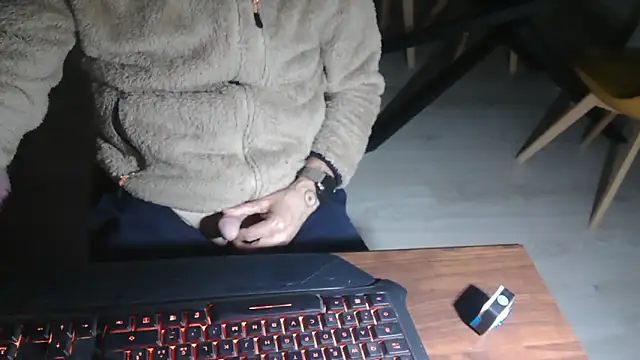 Adri gard online show from 04/01/26, 08:39