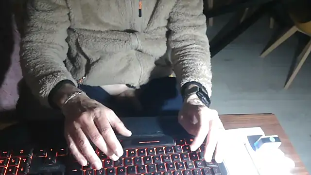 Adri gard online show from 04/06/26, 08:43