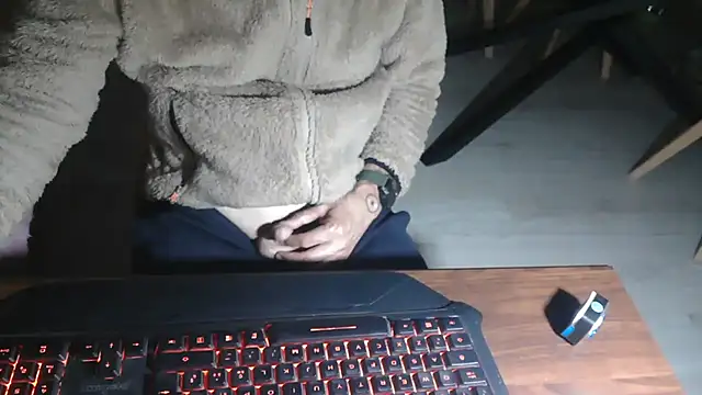 Adri gard online show from 04/09/26, 08:25