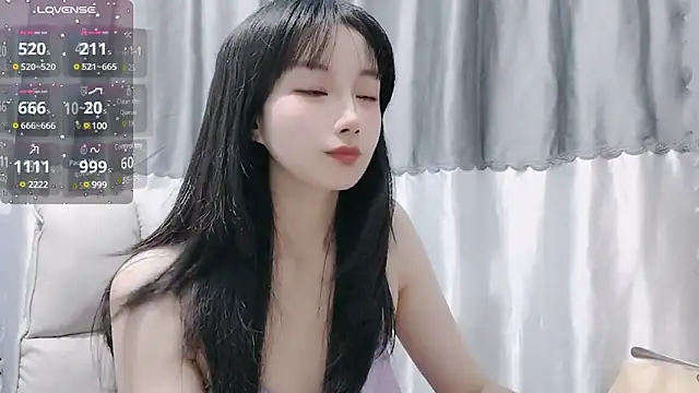 Snapshot of Nery_Asian chatting on 01/12/25, 02:24 Nery Asian online show from 01/12/25, 02:24