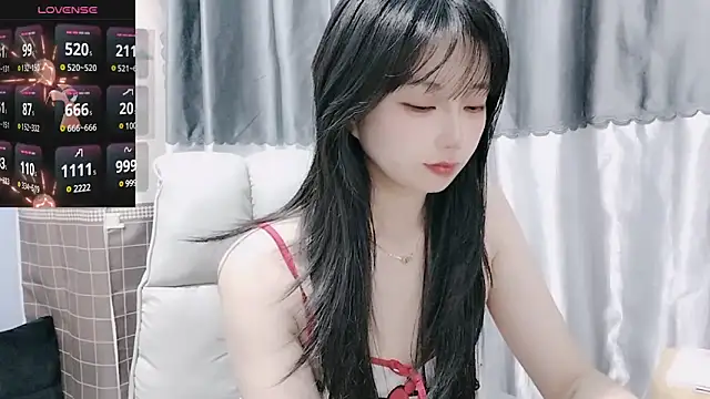 Snapshot of Nery_Asian chatting on 02/09/25, 03:00 Nery Asian online show from 02/09/25, 03:00