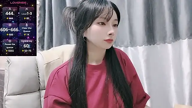 Snapshot of Nery_Asian chatting on 02/23/25, 09:22 Nery Asian online show from 02/23/25, 09:22