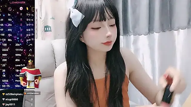 Snapshot of Nery_Asian chatting on 03/04/25, 06:58 Nery Asian online show from 03/04/25, 06:58