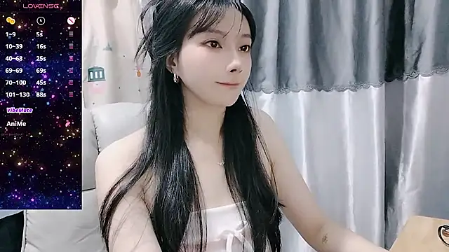 Snapshot of Nery_Asian chatting on 03/09/25, 02:39 Nery Asian online show from 03/09/25, 02:39