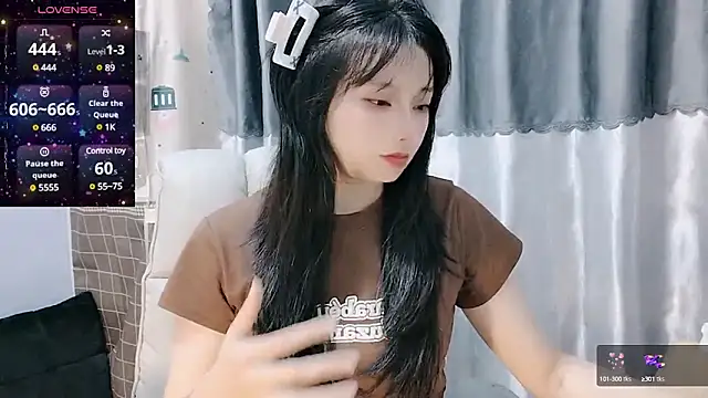 Snapshot of Nery_Asian chatting on 03/13/25, 02:27 Nery Asian online show from 03/13/25, 02:27