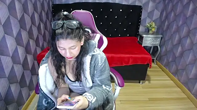 Lilyevansx online show from 03/21/25, 01:23