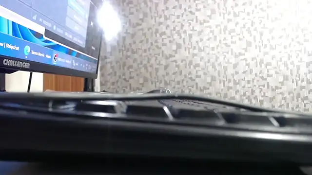 Lilyevansx online show from 10/08/25, 05:10