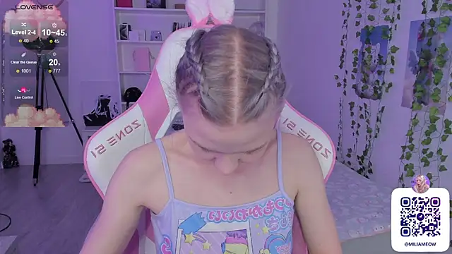 Snapshot of Milia_Parker chatting on 12/10/24, 07:43 Milia Parker online show from 12/10/24, 07:43