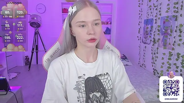 Snapshot of Milia_Parker chatting on 12/22/24, 11:20 Milia Parker online show from 12/22/24, 11:20