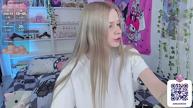 Snapshot of Milia_Parker chatting on 02/04/25, 01:23 Milia Parker online show from 02/04/25, 01:23