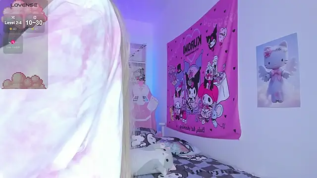 Snapshot of Milia_Parker chatting on 03/06/25, 12:10 Milia Parker online show from 03/06/25, 12:10