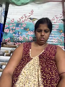 Beauty-queen online show from 10/27/25, 01:26