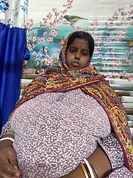 Beauty-queen online show from 02/20/26, 02:28