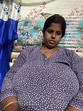 Beauty-queen online show from 02/24/26, 01:31