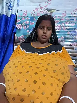 Beauty-queen online show from 04/01/26, 11:55