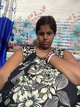 Beauty-queen online show from 04/21/26, 02:45