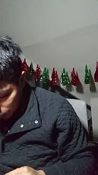 Snapshot of MynameisPaco chatting on 12/19/25, 07:37 MynameisPaco online show from 12/19/25, 07:37