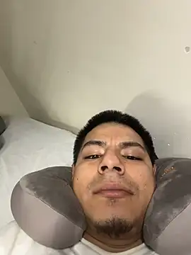 Snapshot of MynameisPaco chatting on 01/18/26, 01:42 MynameisPaco online show from 01/18/26, 01:42