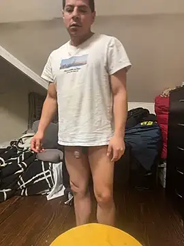 Snapshot of MynameisPaco chatting on 02/12/26, 06:19 MynameisPaco online show from 02/12/26, 06:19