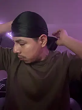 Snapshot of MynameisPaco chatting on 02/23/26, 05:05 MynameisPaco online show from 02/23/26, 05:05